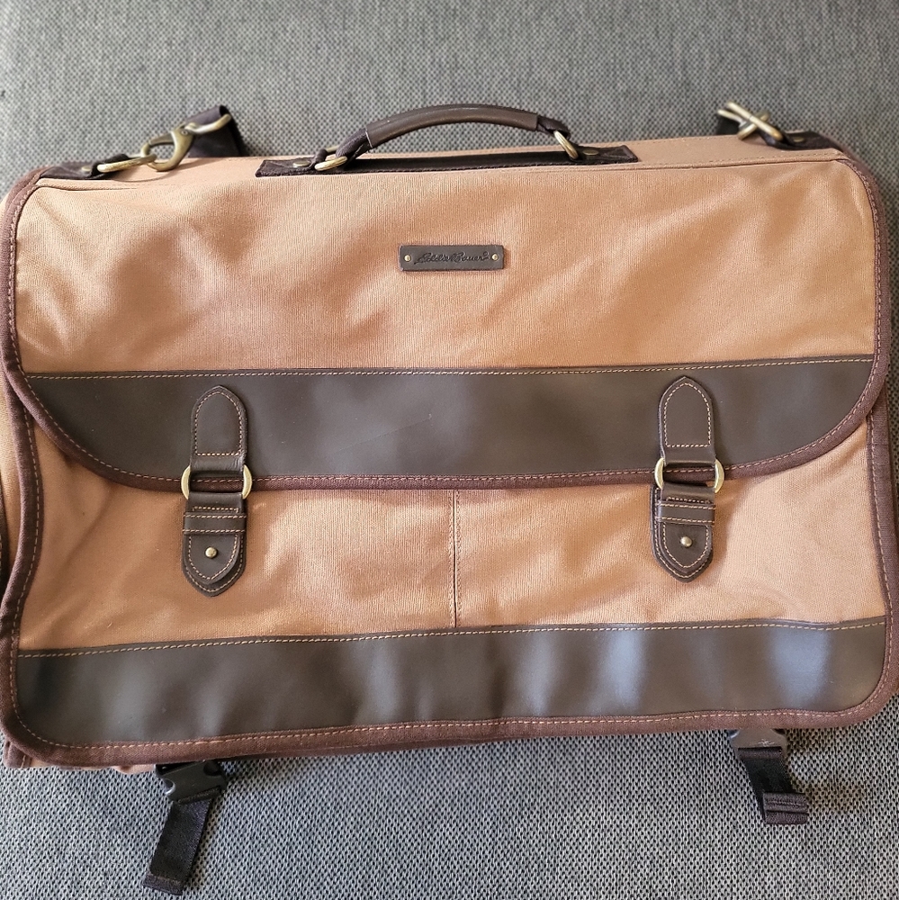 Eddie Bauer Garment Bag